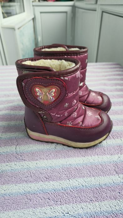 Детские зимние сапоги 22 размер за 2000тг