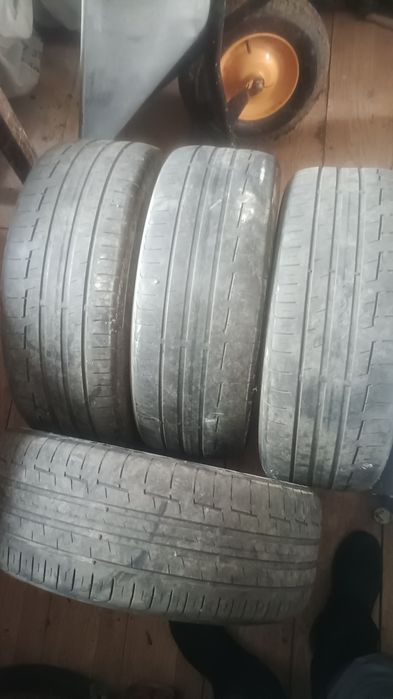 Продам шины на  R 16