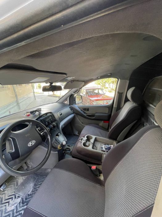Hyundai Starex sotiladi