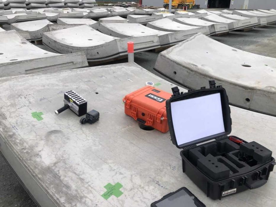 Сканиране на бетон и откриване на кабели и тръби преди къртене копаене