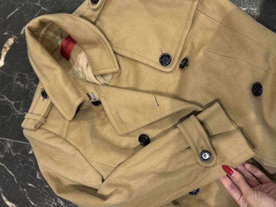 Hugo boss- Дамско палто