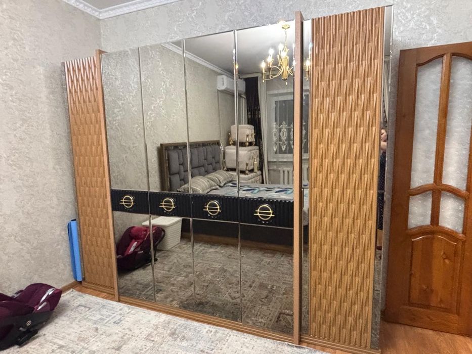 Спальный гарнитур