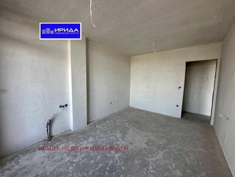 Тристаен апартамент в Манастирски ливади