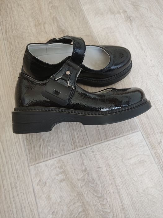 Туфли школьные для девочки