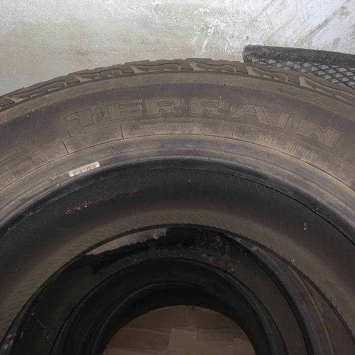 б/у покришка сатылад 265/65/17