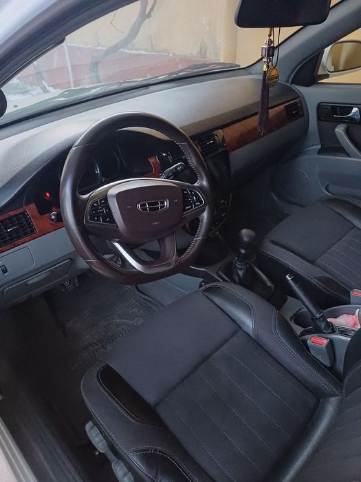 Ласетти сотилади