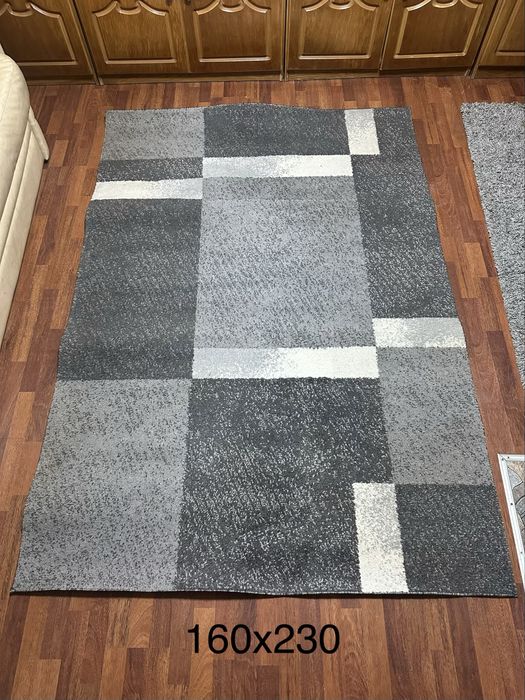 Cobor gri/alb 160x230 stare ok