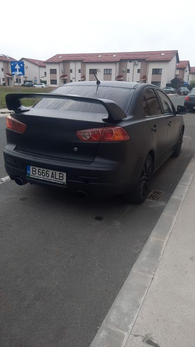 MITSUBISHI Lancer