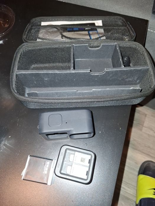 Gopro12, калъф, две ендуро батерии