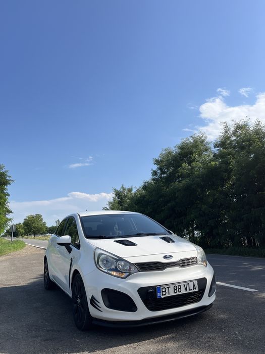 Kia Rio 1.2 benzina