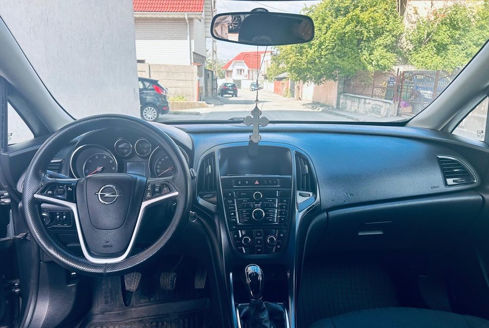 Vand opel astra J
