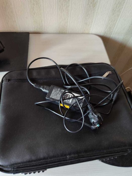 Lenovo Y520 / i7 / 16GB / GTX 1050 / SSD + 2TB