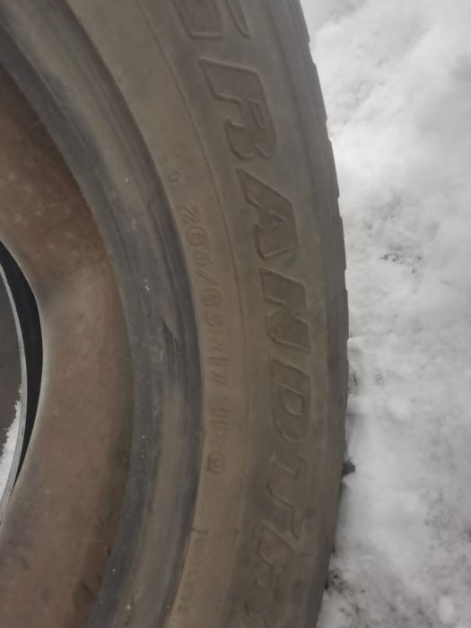 Продам б,у резину