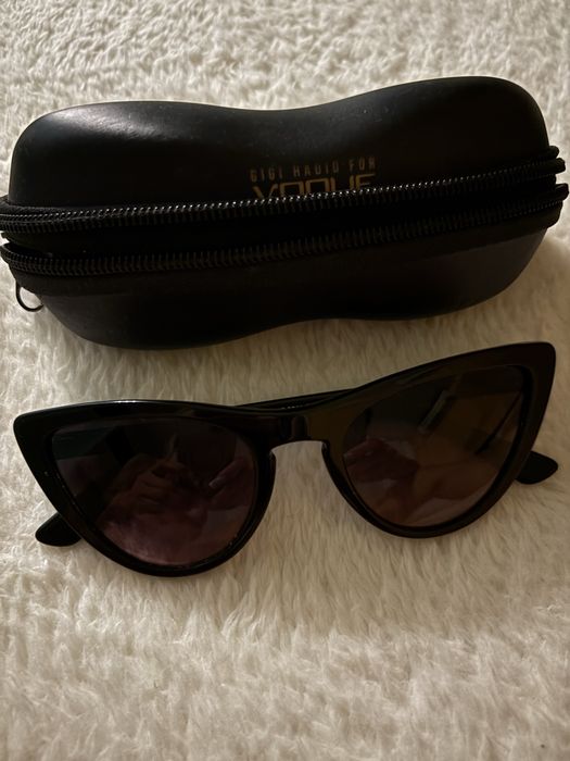 Слънчеви очила Вог+подарък