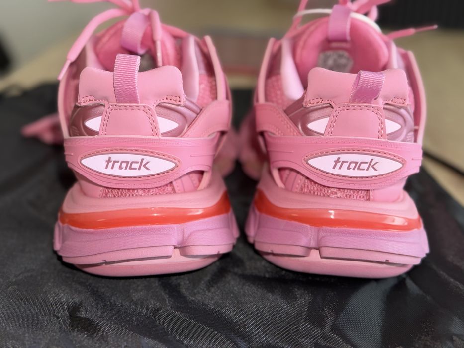 Balenciaga Track Roz 37