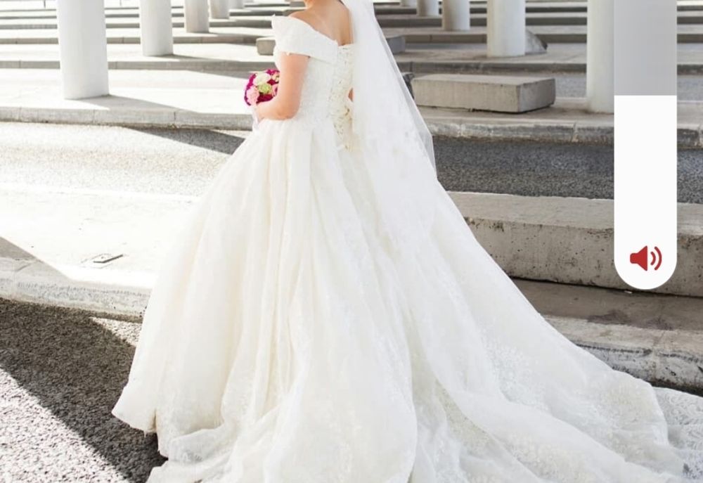 Свадебное платье