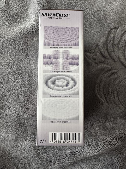 Perie electrica pentru curatarea tenului