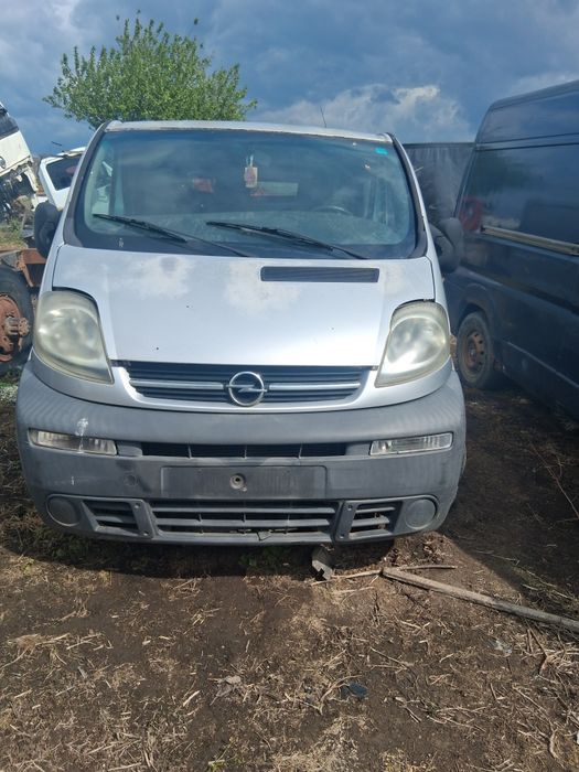Motor 2.5 renault trafic opel vivario ,opel movano