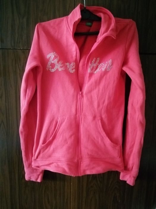 Суичър горница по 7 лева бройката