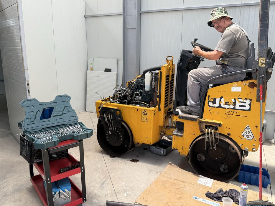 Mentenanta/ reparatii / service cilindru compactor orice tonaj