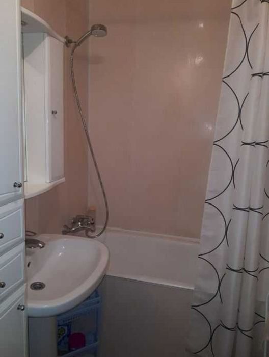 Сдаю однушку посуточно в центре