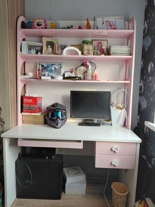 Продам письменный стол