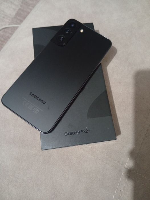 Продам Самсунг с22 плюс 128г
