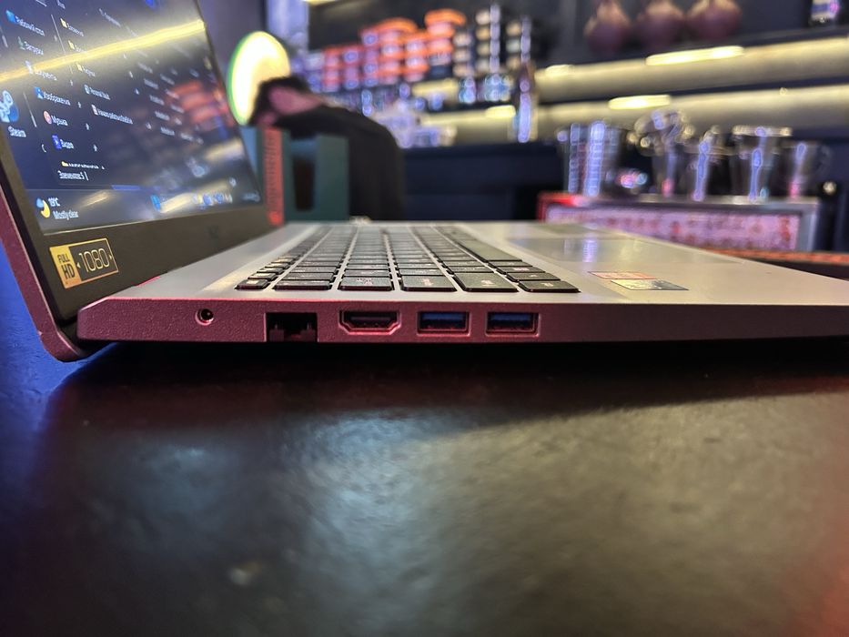 Acer Aspire 3 core i7