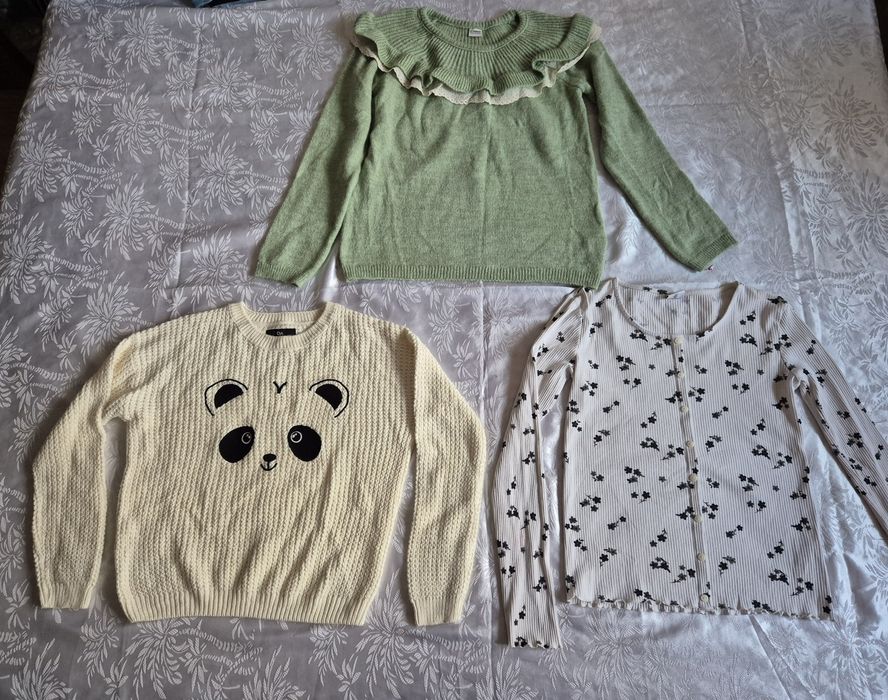 Ocazie Lot Bluze / plovarase 10-11 ani de firma C&A Lc waikiki Takko