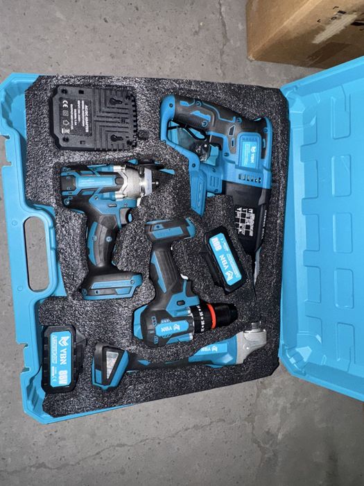 Инструмент набор 4в1