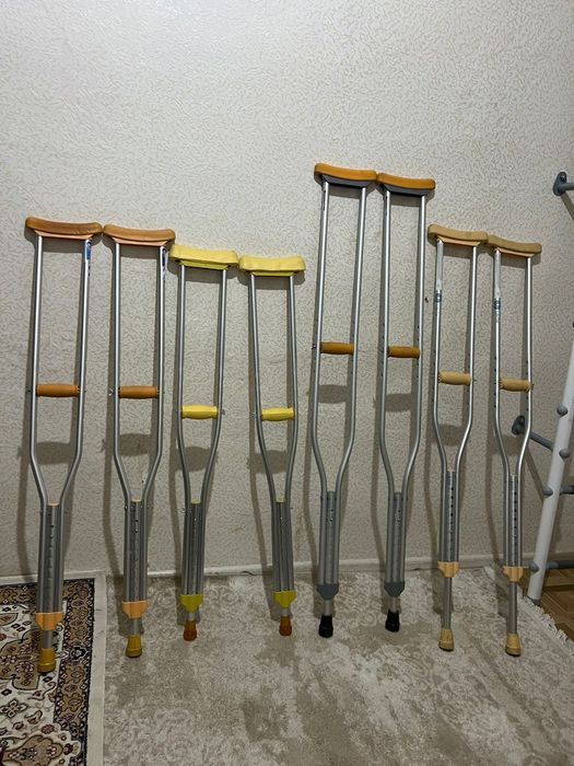 Костыли подмышечные