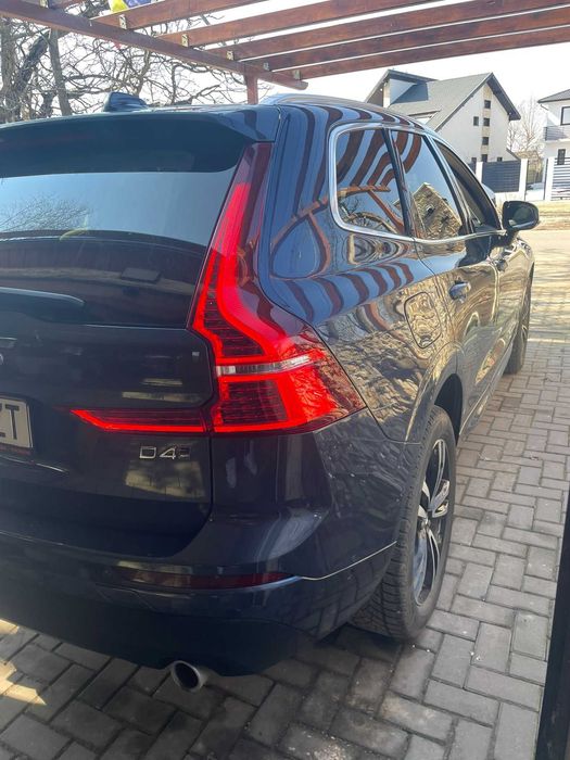 Vand VOLVO XC60 D4 Momentum Pro