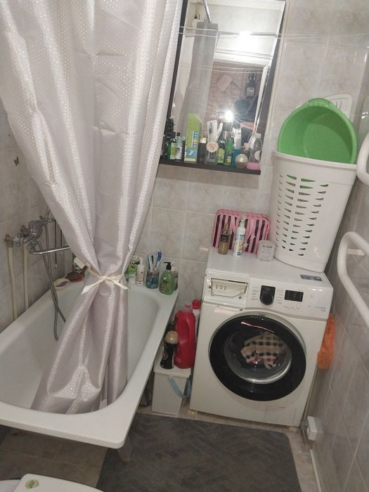 Срочно продам 1кв.