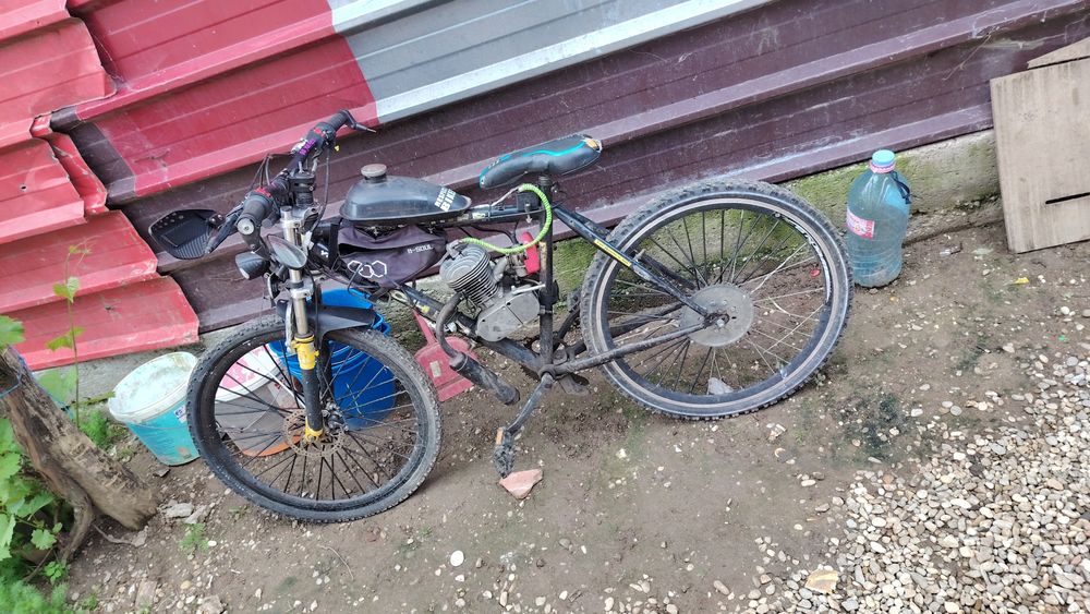 Bicicleta cu  motor 2 t