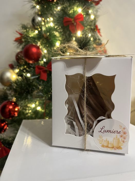 Коледни ароматни свещи