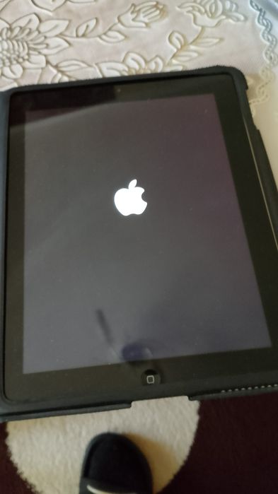 Tableta Apple  16GB Black