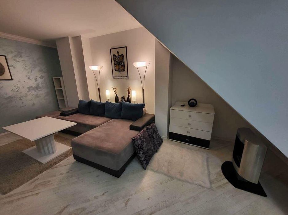 Дава се под наем Тристаен апартамент в Бургас, Възраждане - 95 кв.м за 510 € - Снимка #2