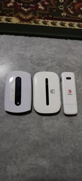 Продам карманый Wi-Fi 4G Huawei