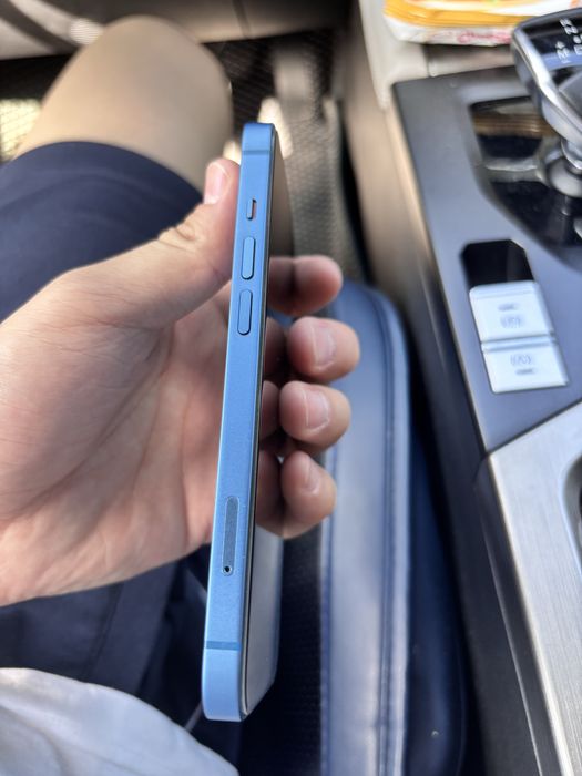 Срочно Продам iphone 13