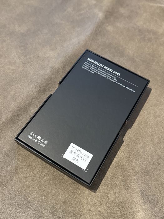 Минималистичен алуминиев кейс/калъф тип бикини (Arc Pulse) за iPhone 16 Pro Max - Черен (Нов)