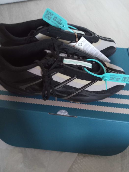 кроссовки adidas Bad Bunny Mercedes