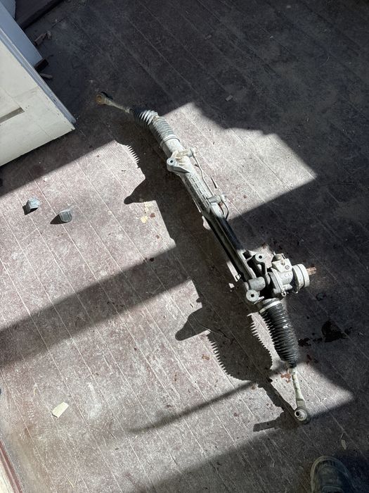 Кормилна рейка за ауди а6 3.0тди куатро