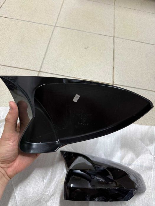 Set capace oglinda Volkswagen Golf 8 Mk8 2020+ negru lucios Batman