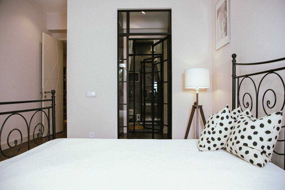 Ц-1 ориентир кафе Бибигон новостройка 3-комн4/9 квартира 125м²