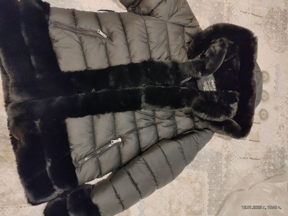 Дамско яке  FEIFA