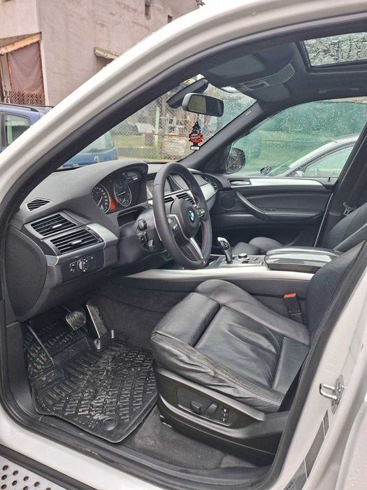 BMW Х5 3.0D X-Drive M pack - 300 Нр  6+1 места