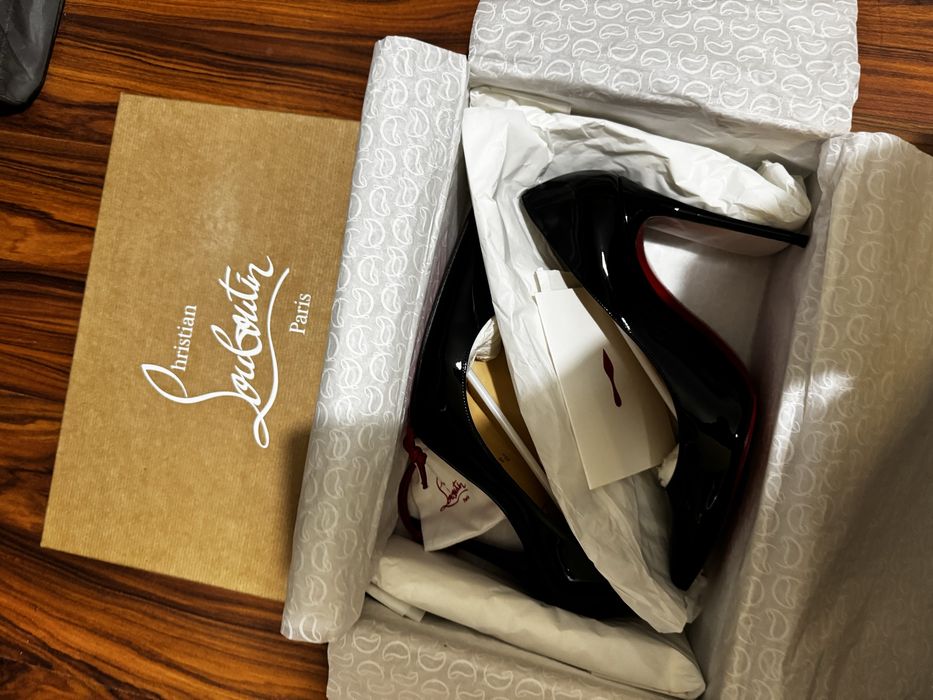 Оригинални токчета Louboutin