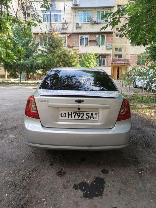 Chevrolet Lasetti 1.6 gaz