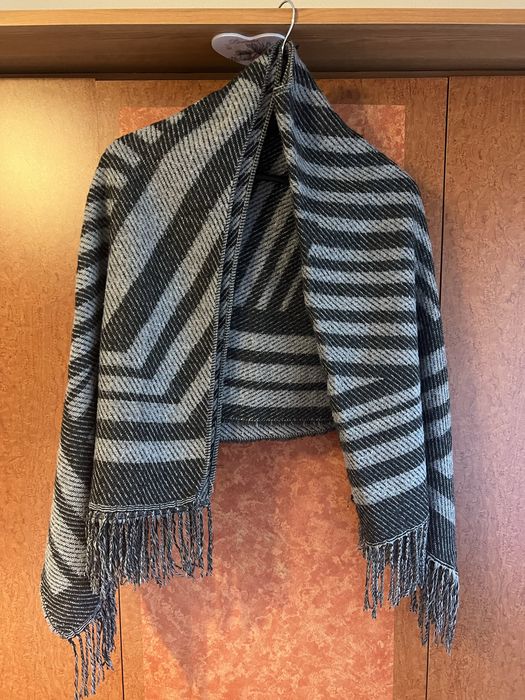 Poncho cardigan calduros