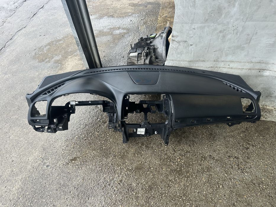 Табло със десен Airbag за Мазда 6 след 2012г.!